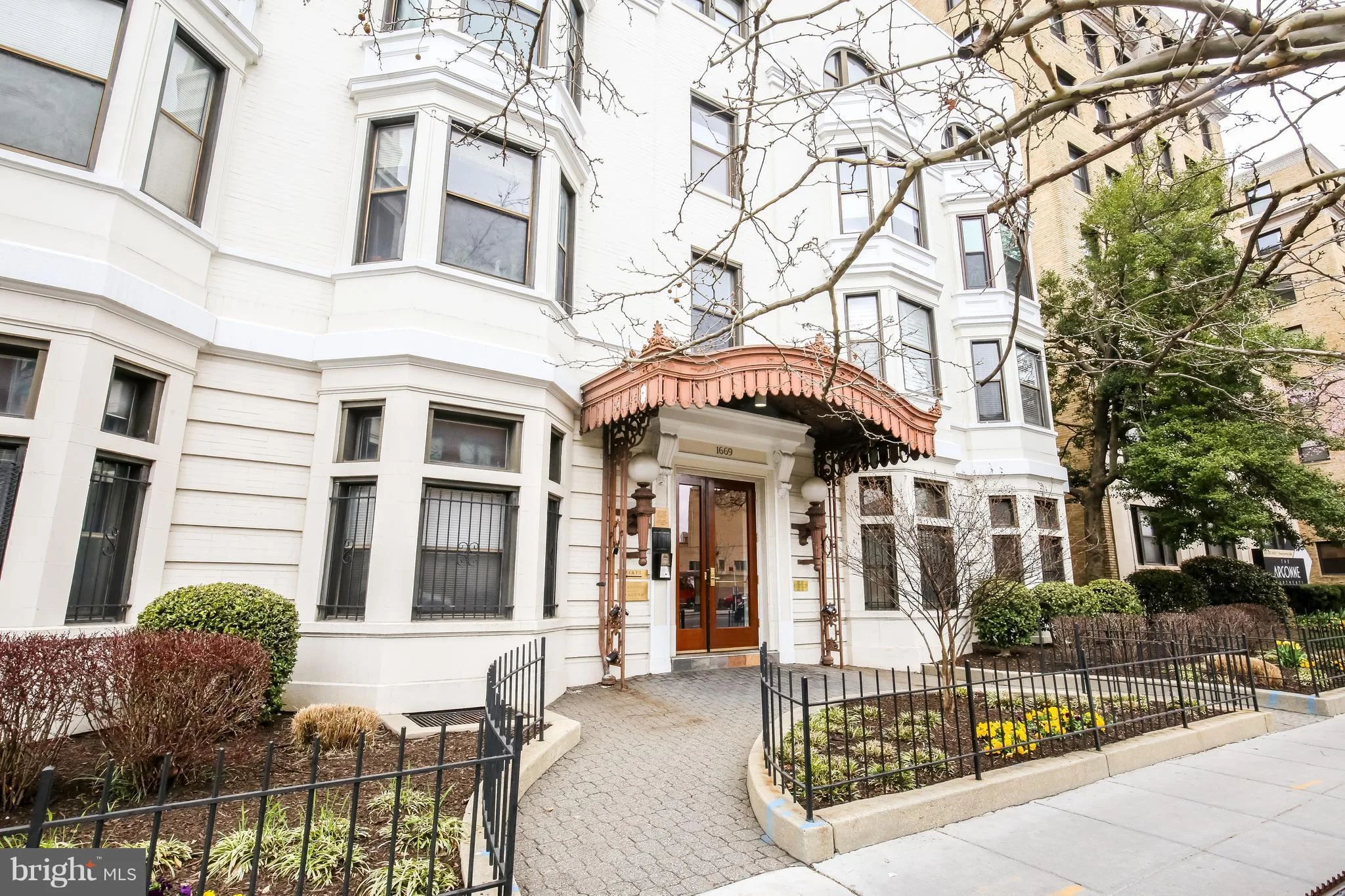 1669 Columbia Road NW Unit T-2, Washington, DC 20009