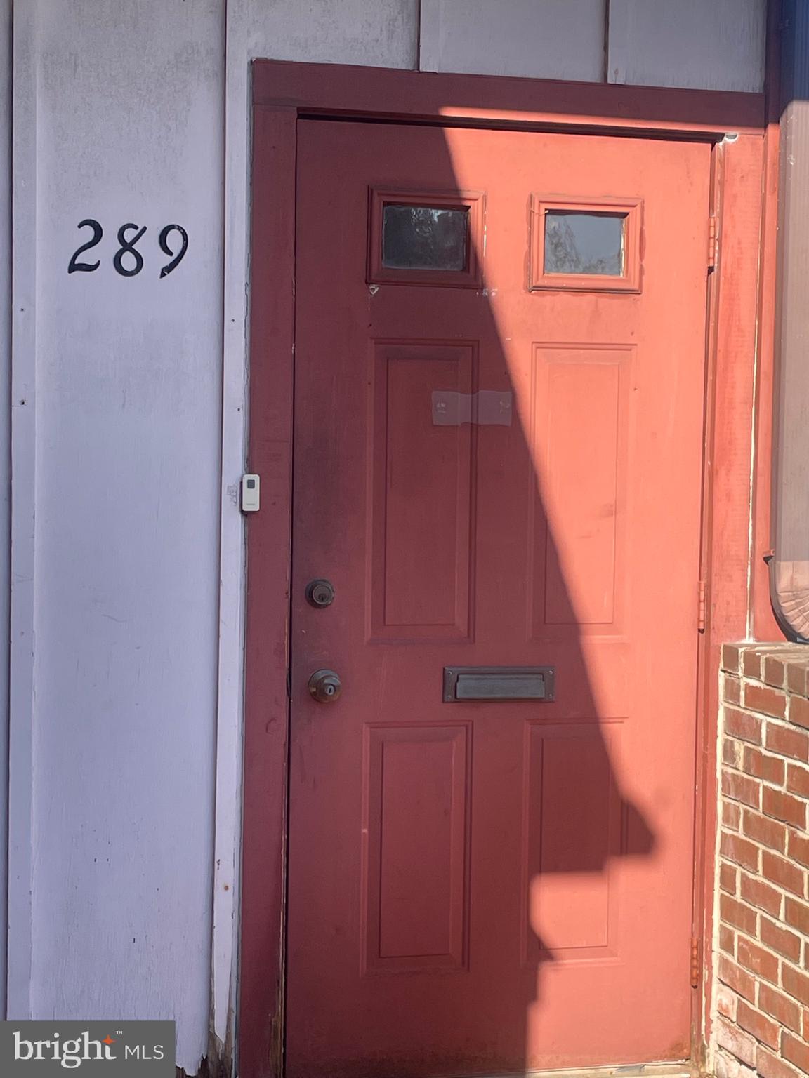 000 - Residential Lease