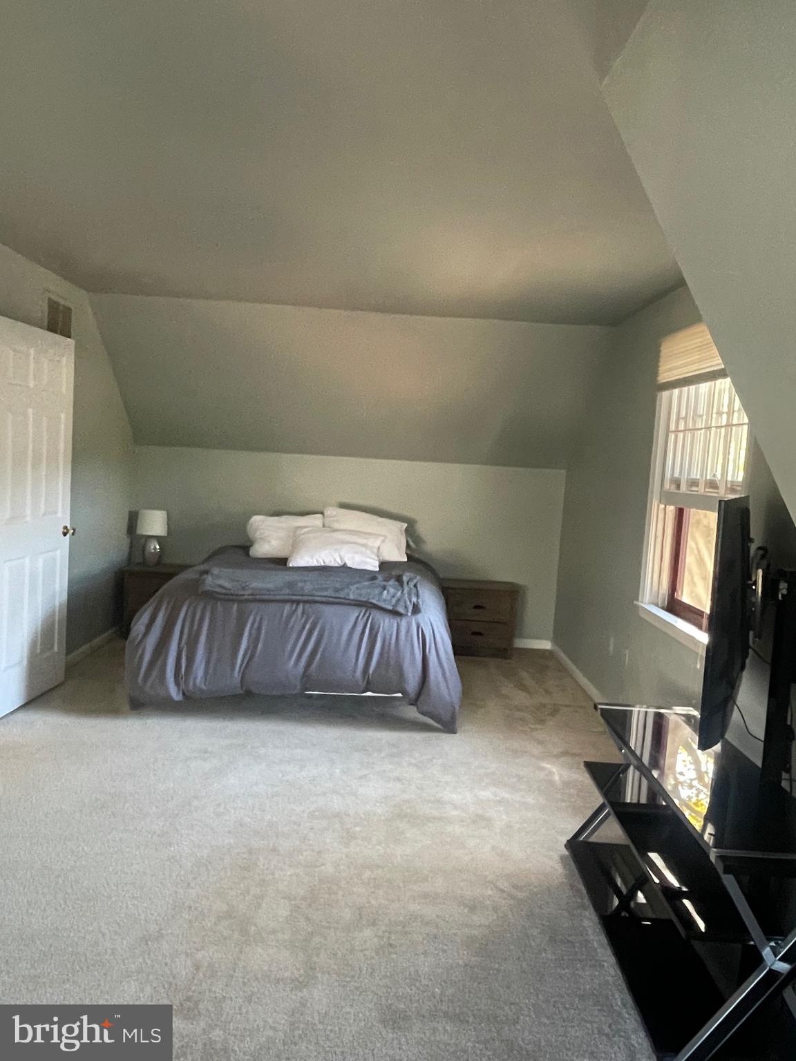 000 - Residential Lease