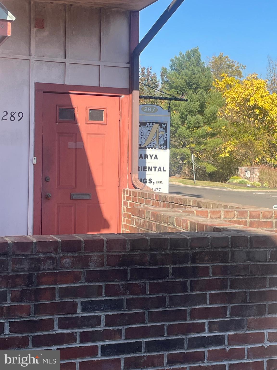 000 - Residential Lease