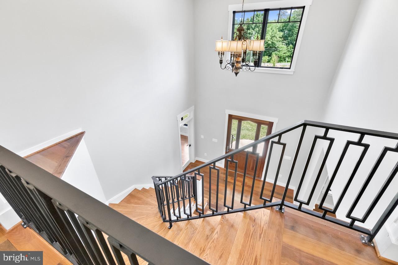 CENTREVILLE FARMS - Residential