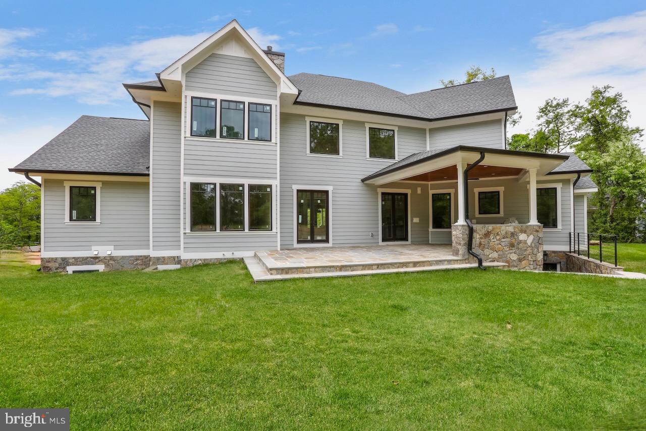 CENTREVILLE FARMS - Residential