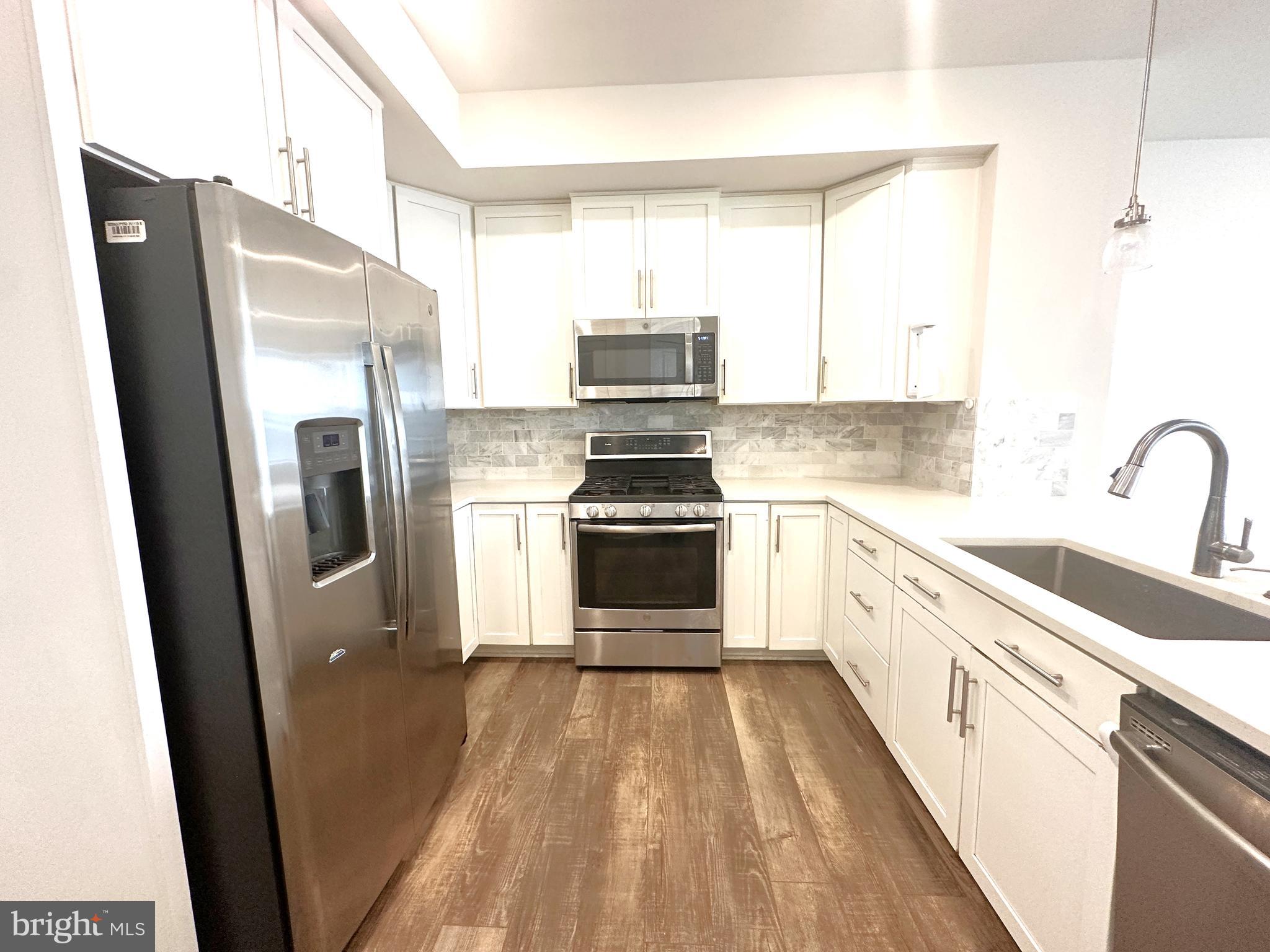 WATERVIEW AT WOODLAND PARK - Residential Lease