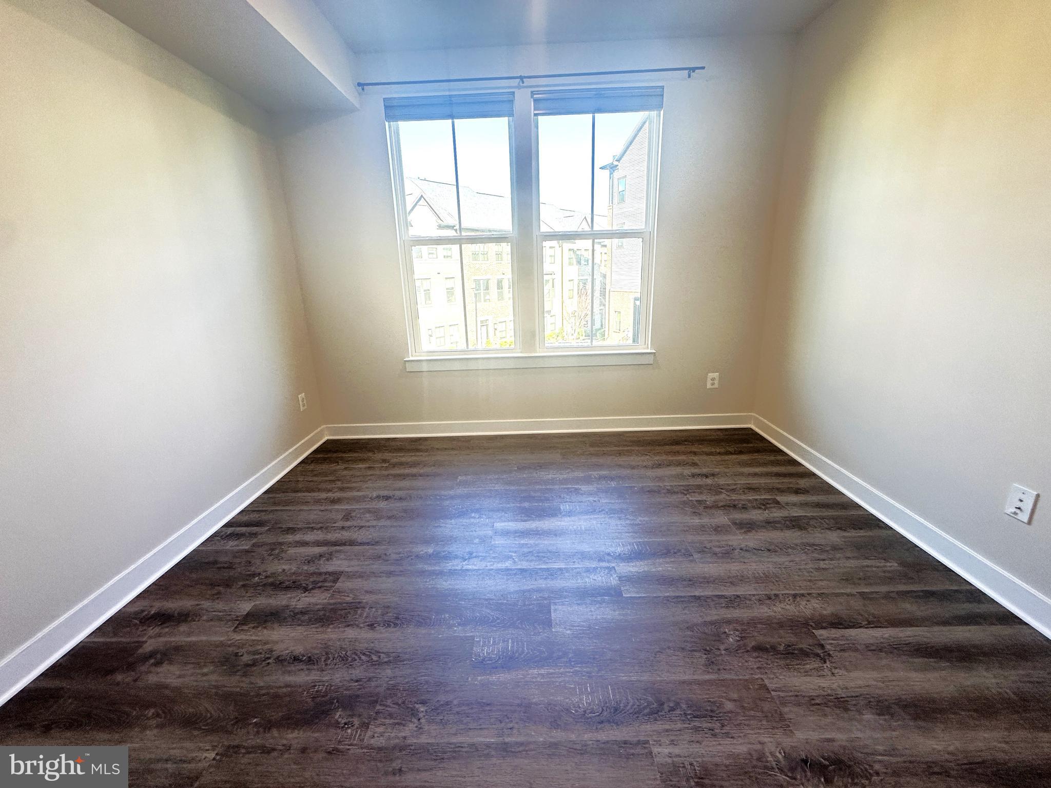 WATERVIEW AT WOODLAND PARK - Residential Lease