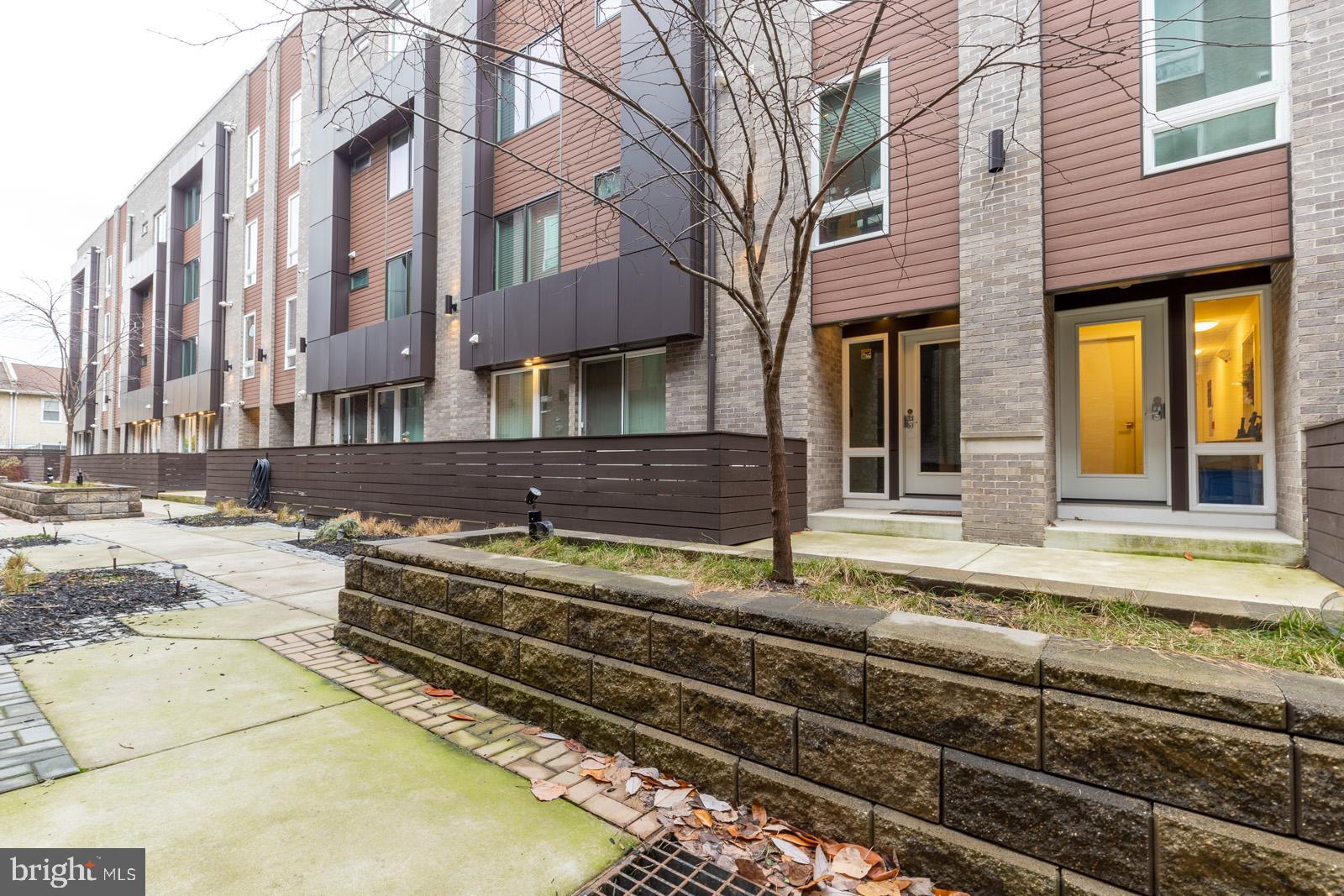 BELLA VISTA - Residential Lease