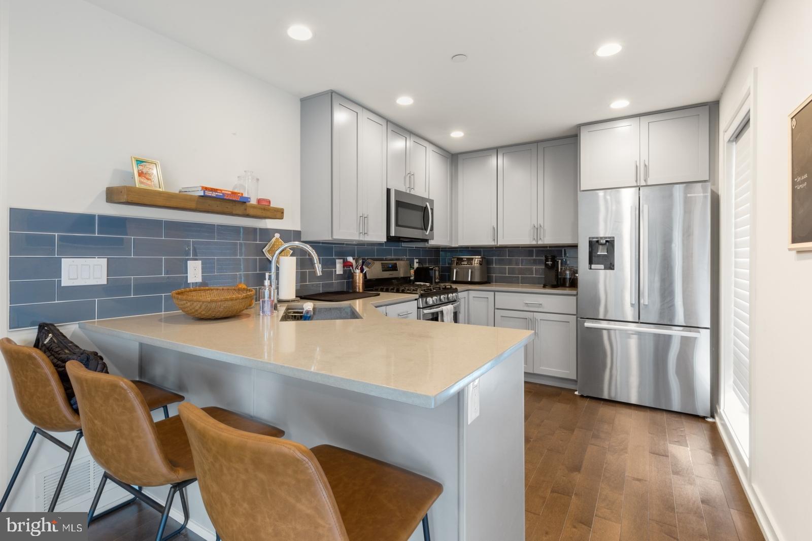 BELLA VISTA - Residential Lease