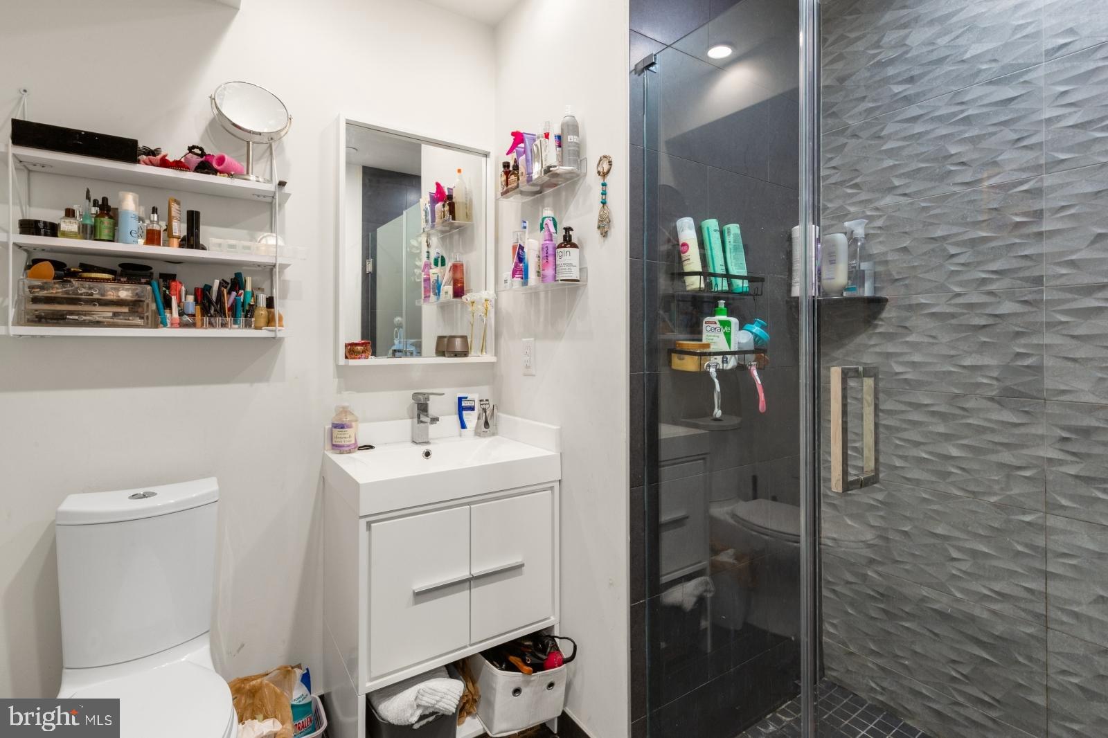 BELLA VISTA - Residential Lease