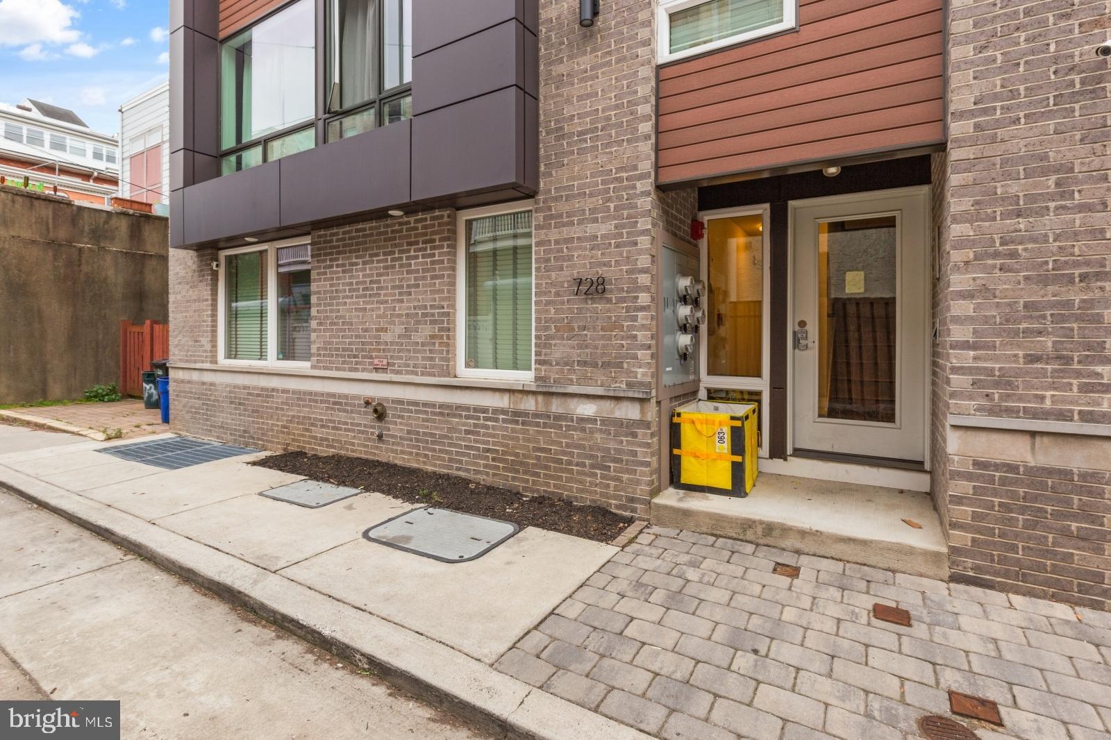 BELLA VISTA - Residential Lease