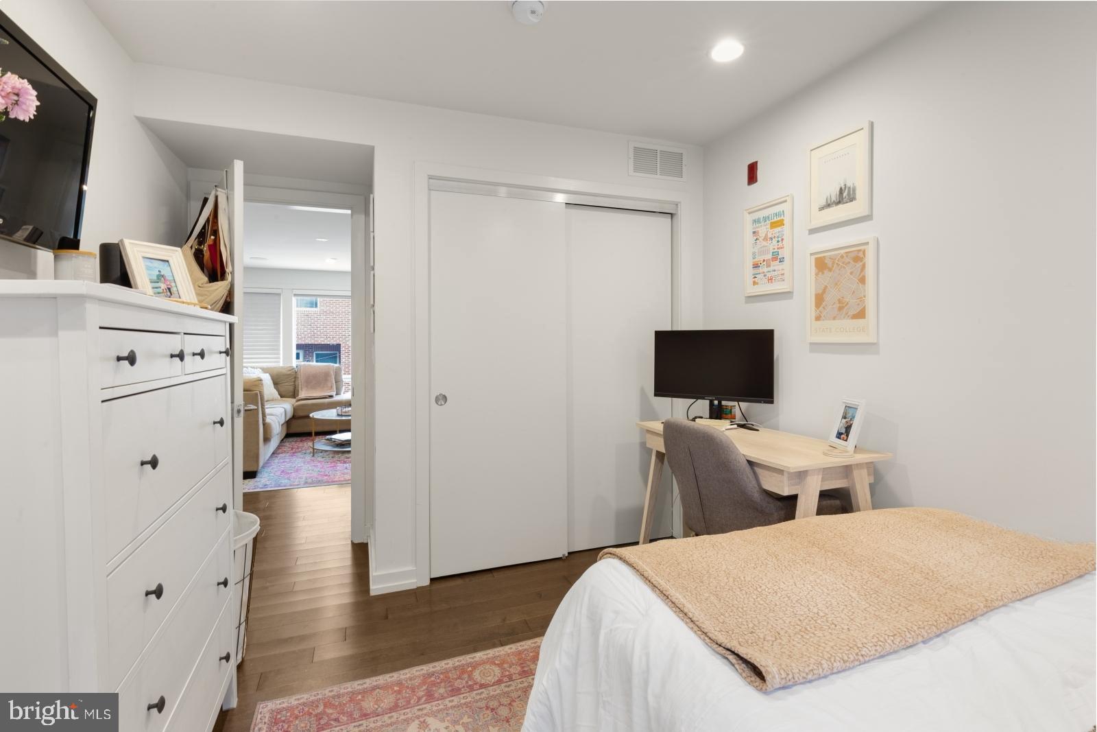 BELLA VISTA - Residential Lease