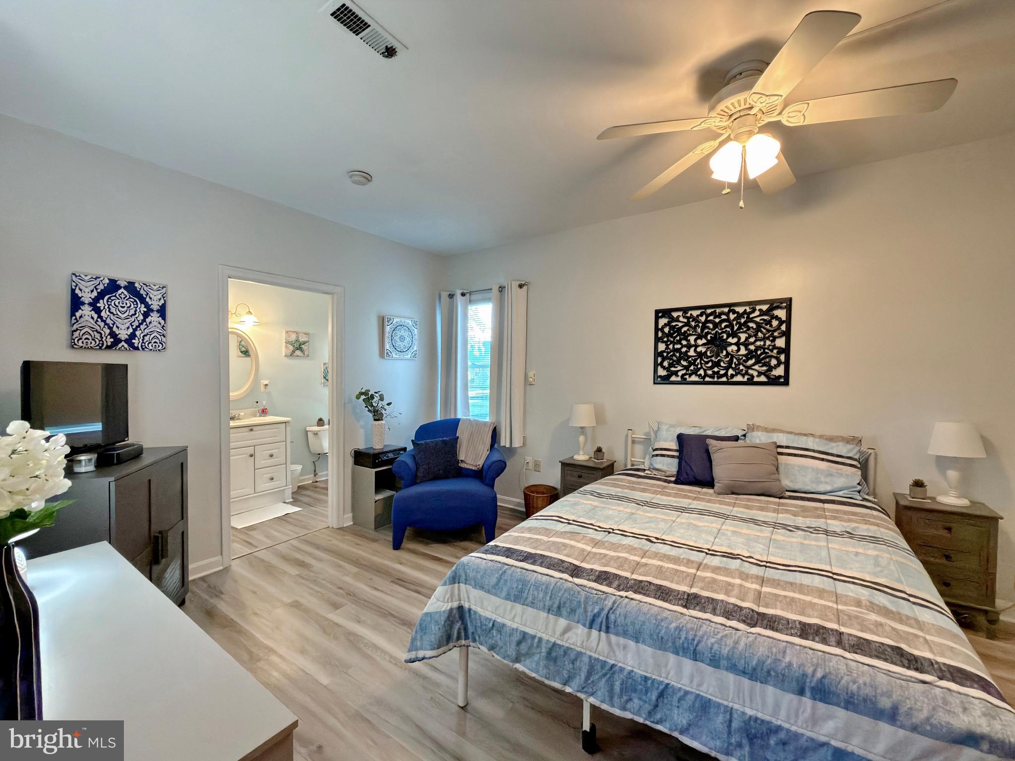 COBB ISLAND - Residential