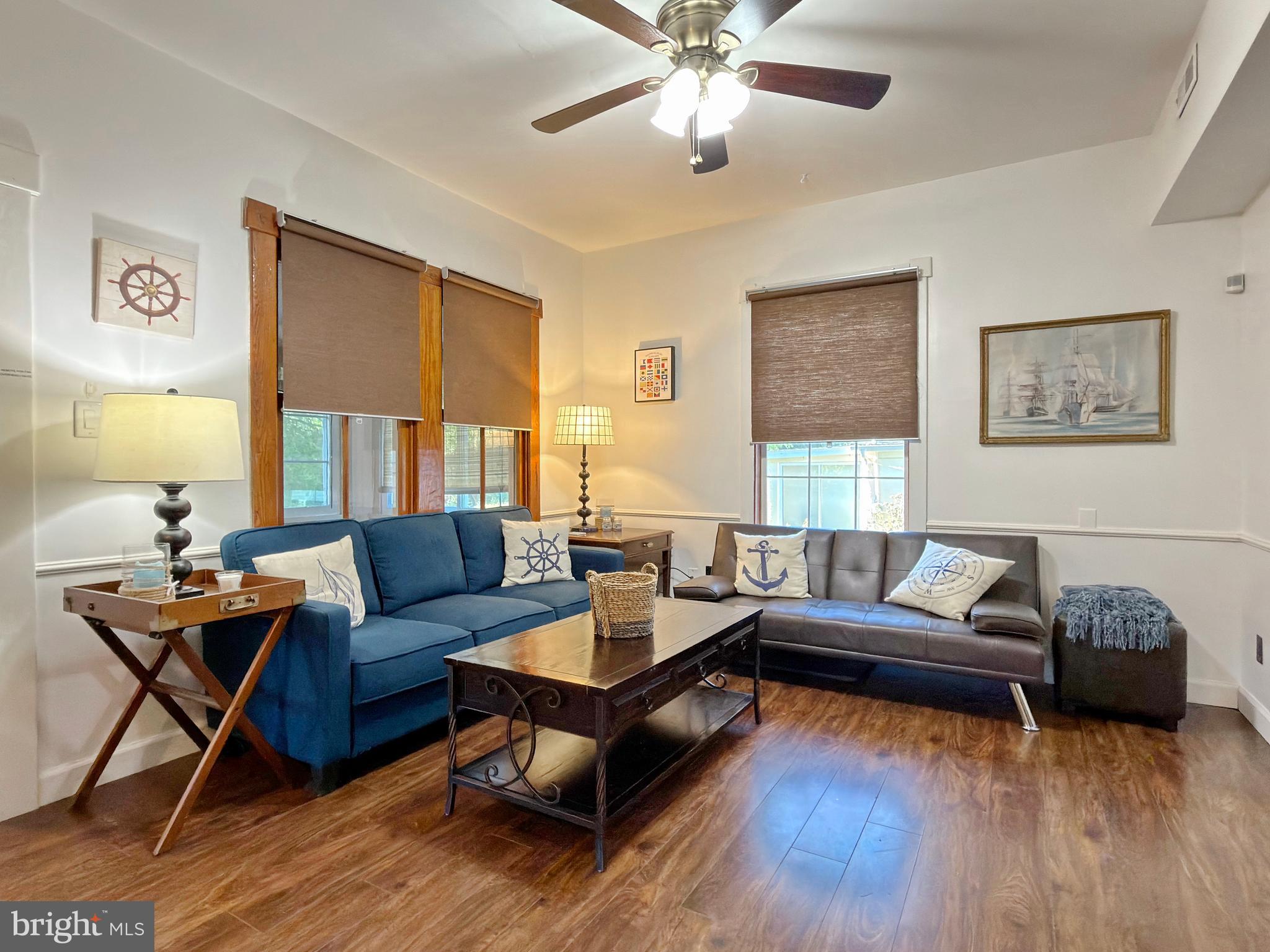 COBB ISLAND - Residential