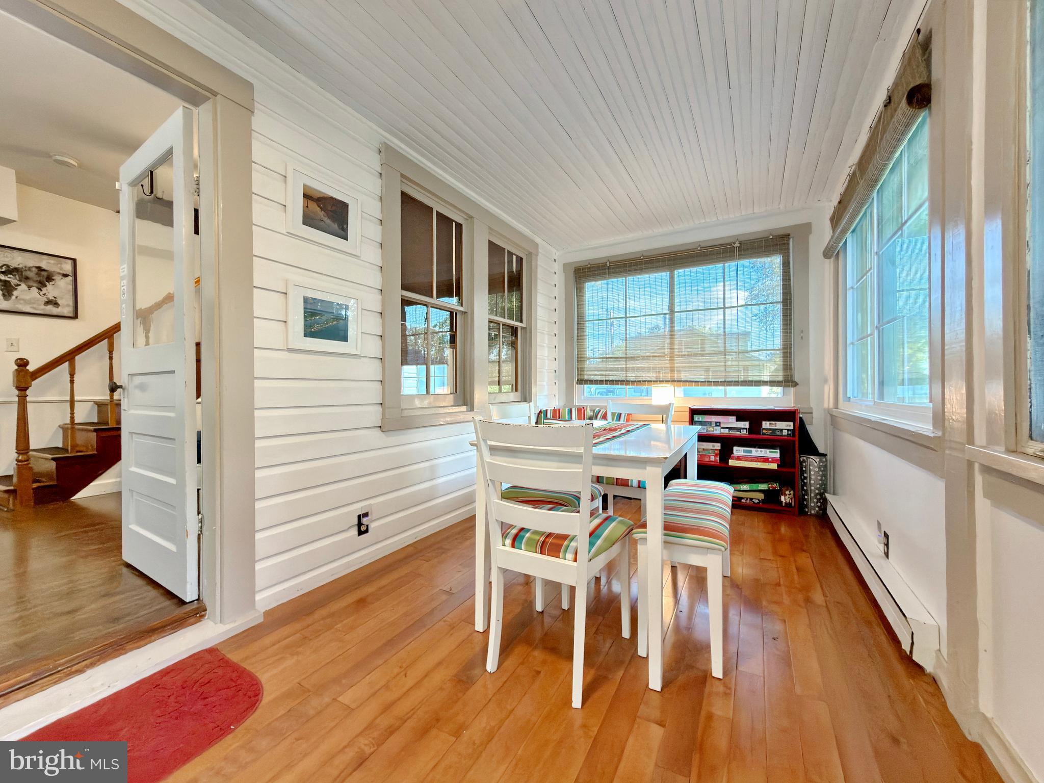 COBB ISLAND - Residential