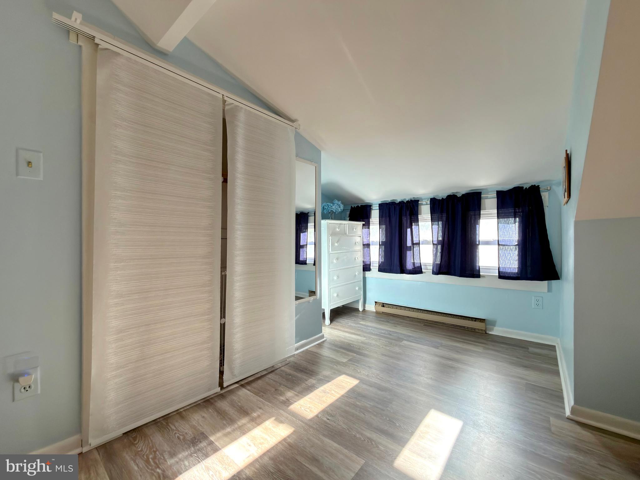 COBB ISLAND - Residential