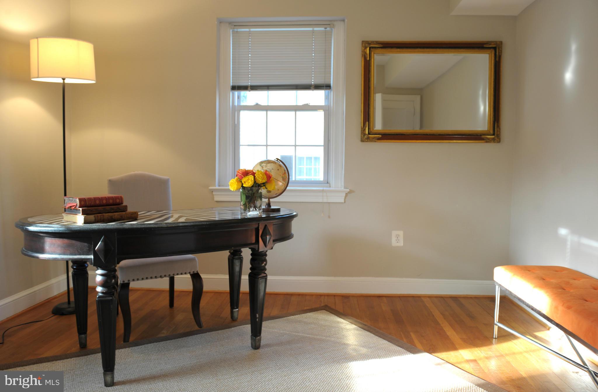 ROSEMONT - Residential