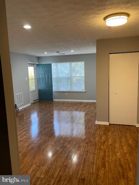 DEVON HILLS CONDO - Residential Lease