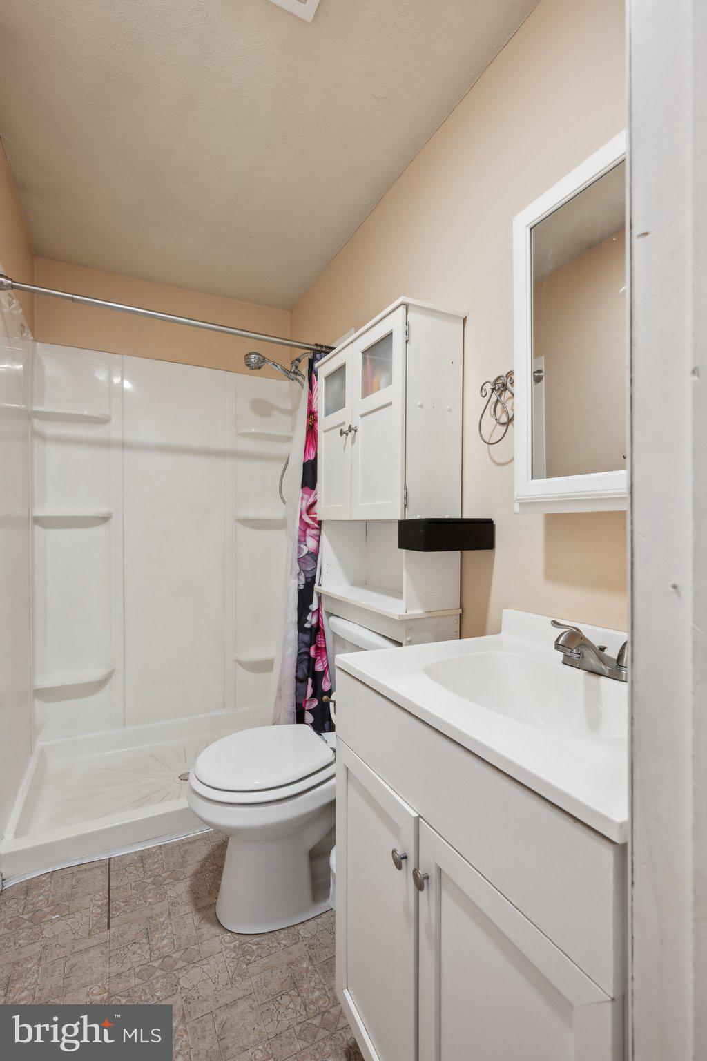 REVELL DOWNS - Residential