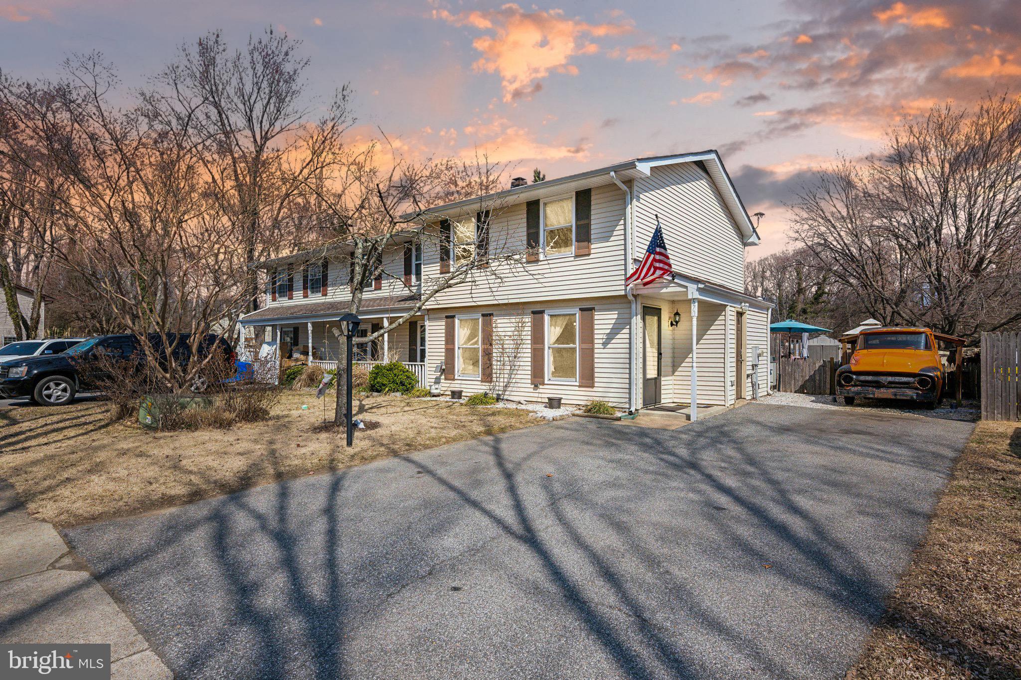 REVELL DOWNS - Residential