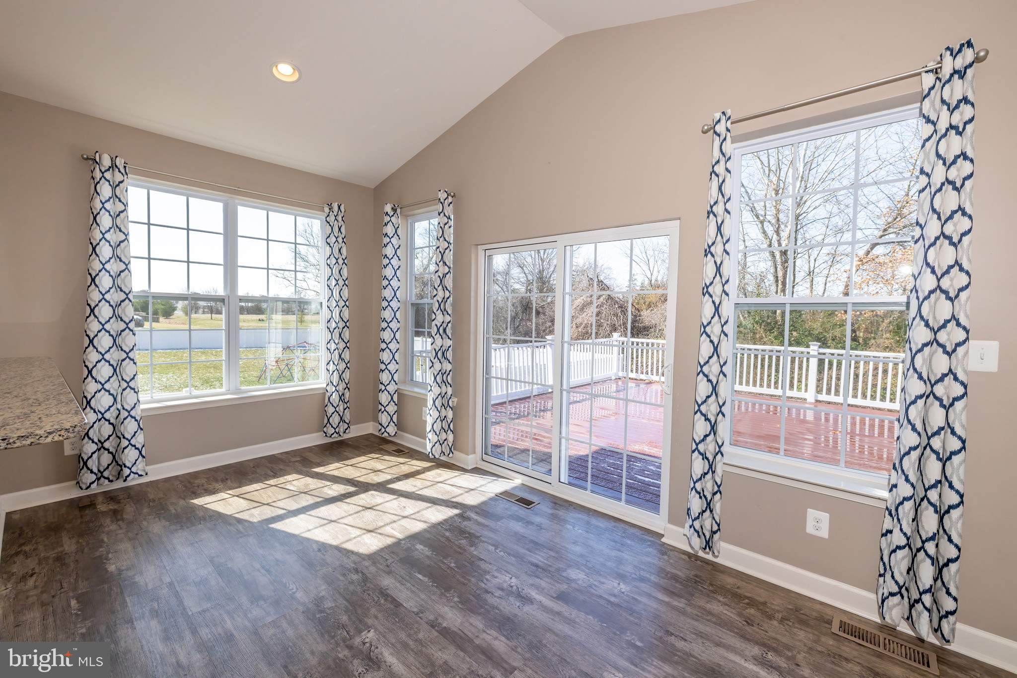 CHESTNUT RIDGE - Residential