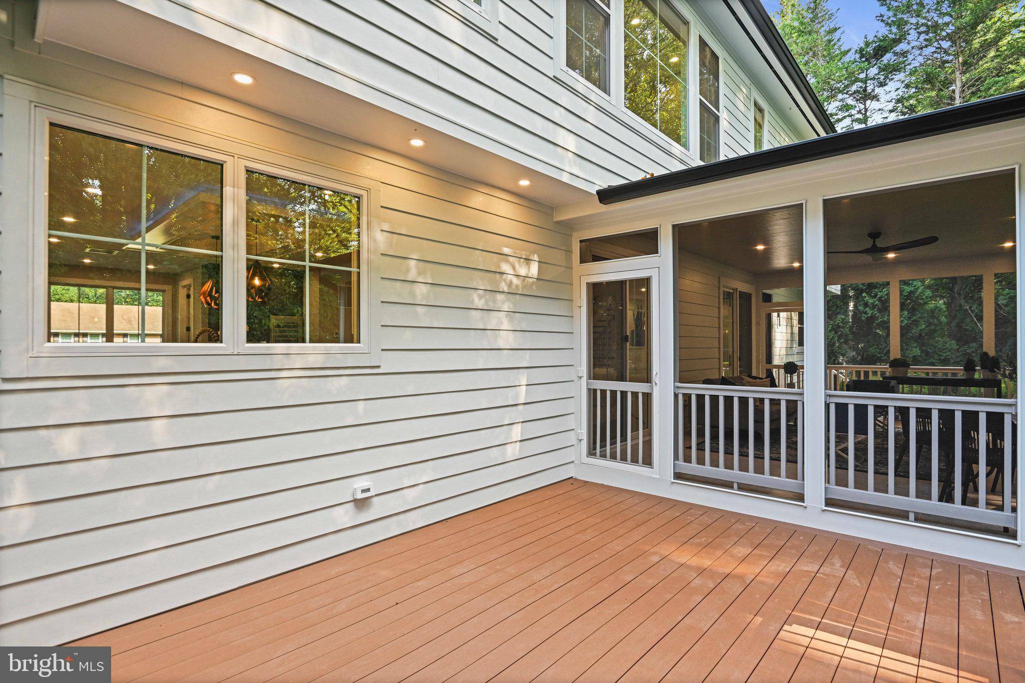 LOCUST HILL - Residential