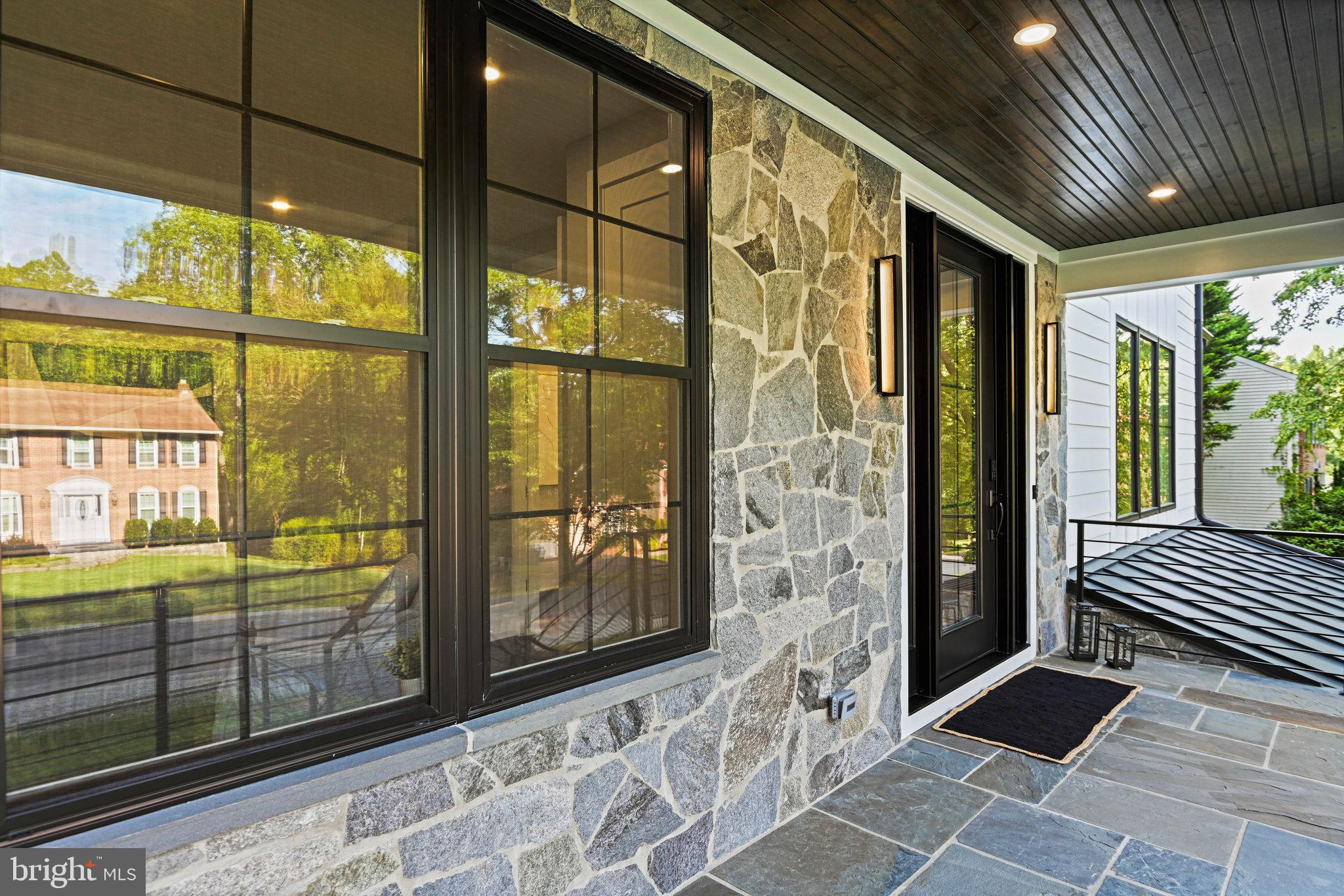 LOCUST HILL - Residential