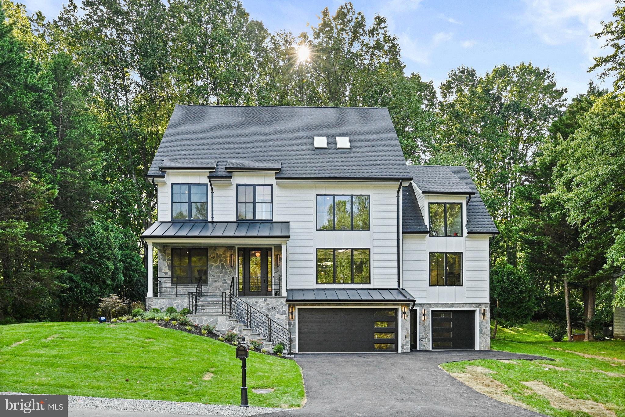 LOCUST HILL - Residential