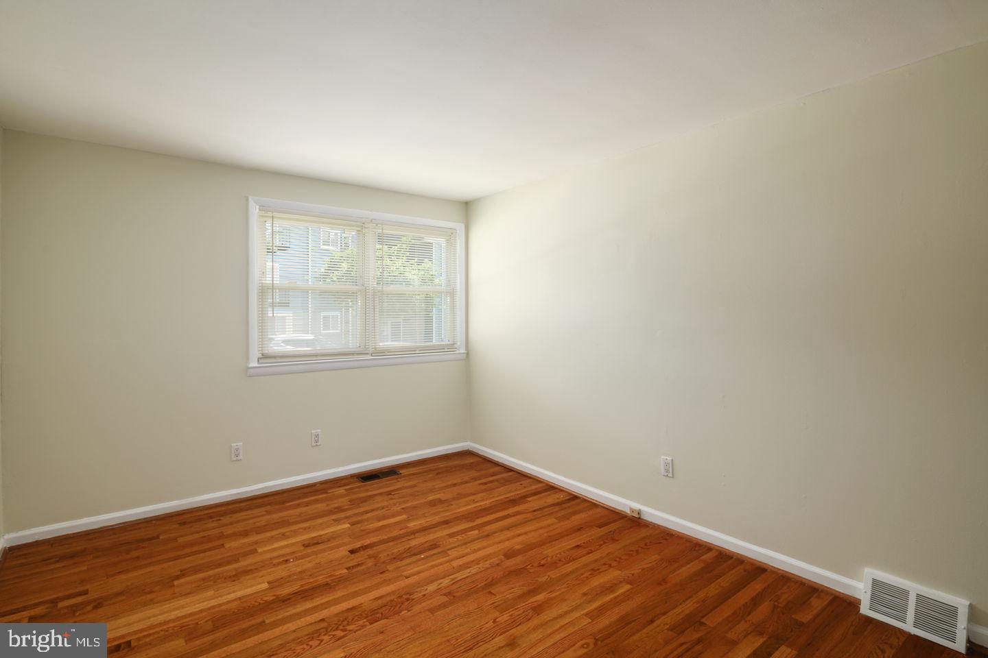 MORRELL PARK - Residential Lease