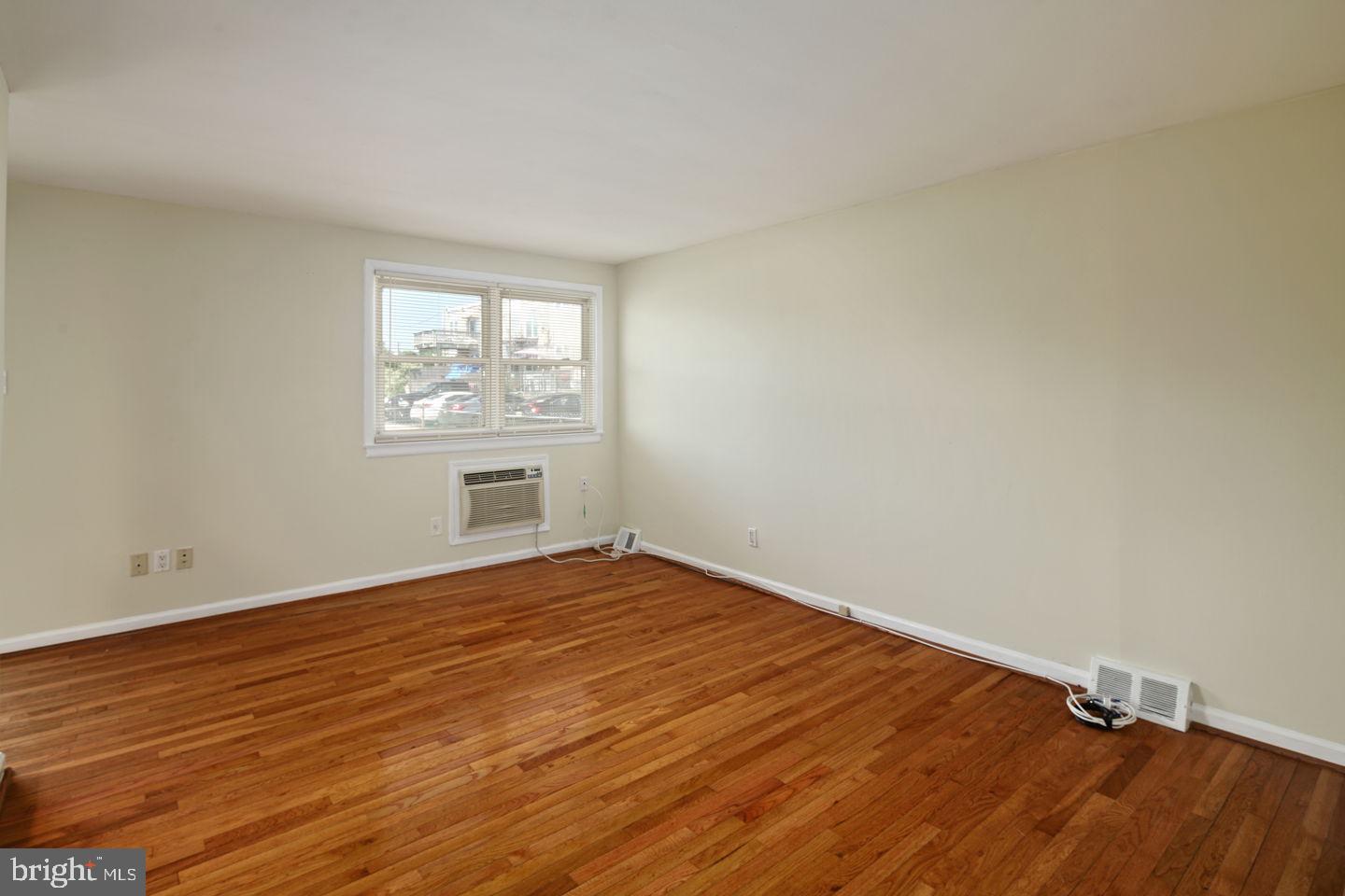 MORRELL PARK - Residential Lease