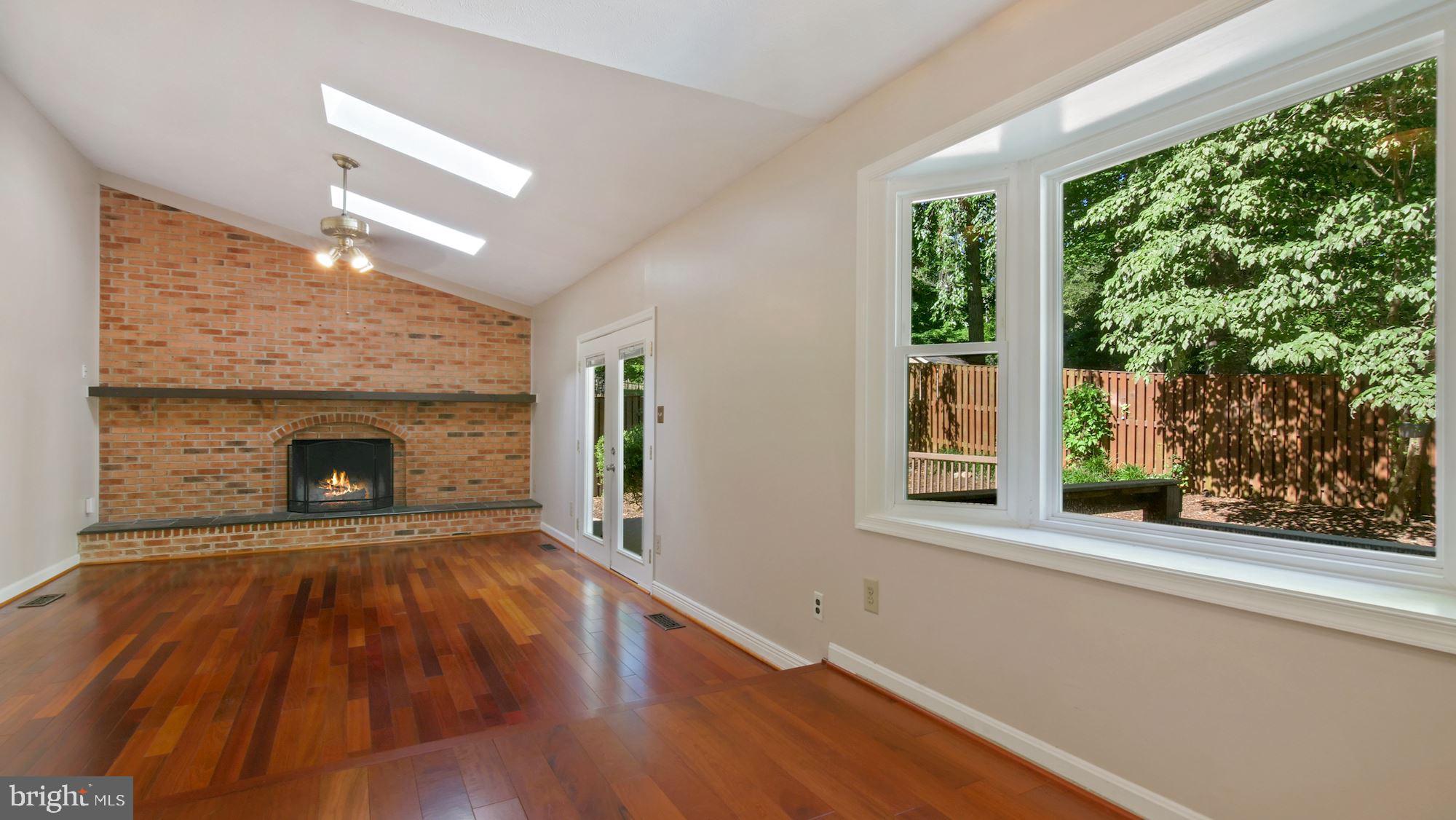 FERNBROOK - Residential