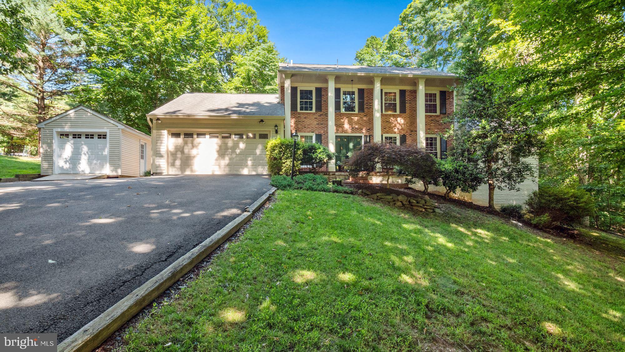 FERNBROOK - Residential