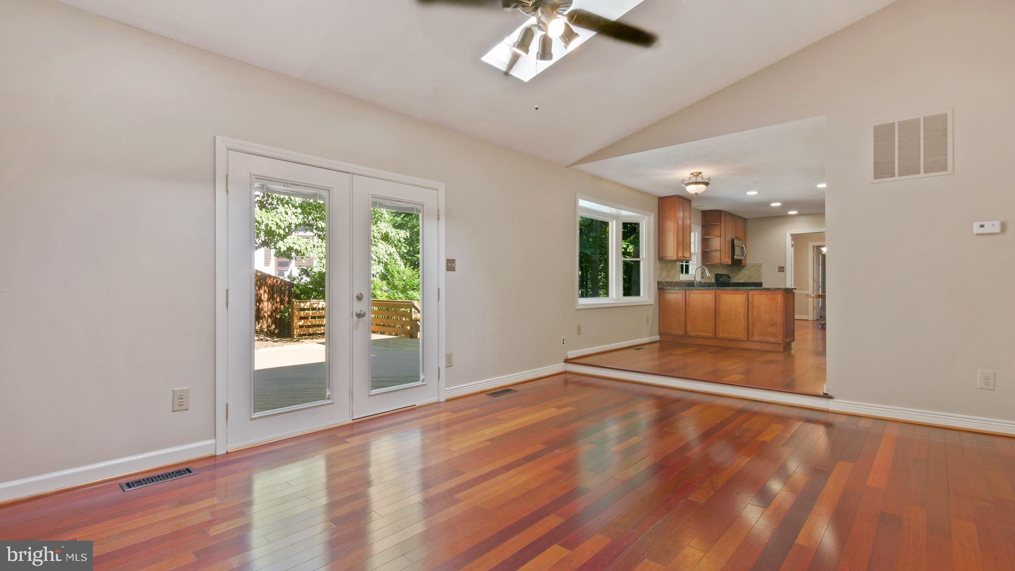 FERNBROOK - Residential