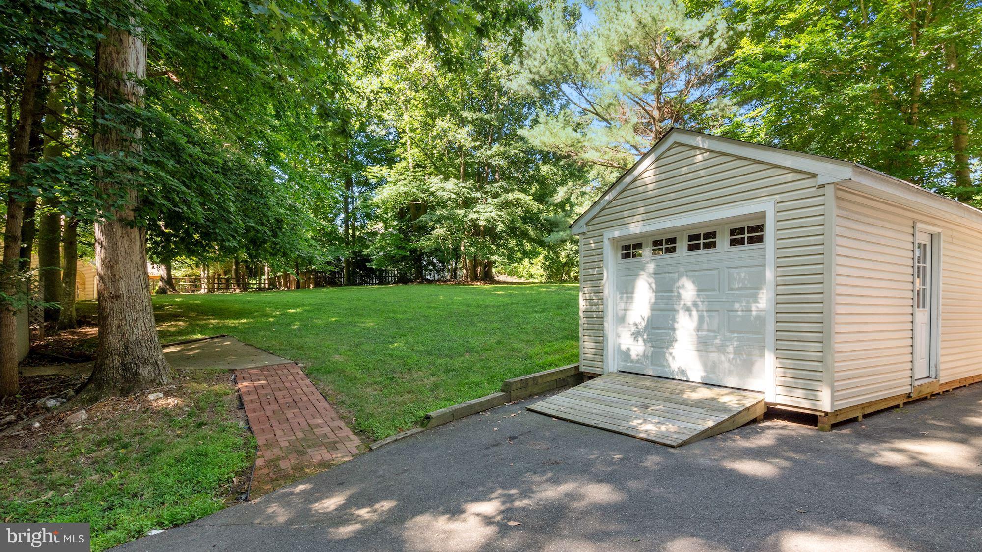 FERNBROOK - Residential