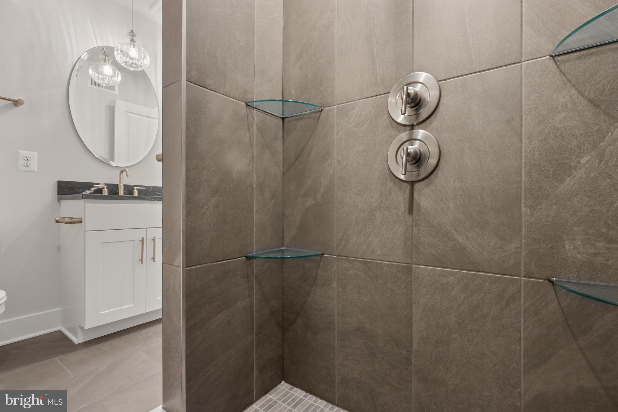 BREWERS HILL - Residential