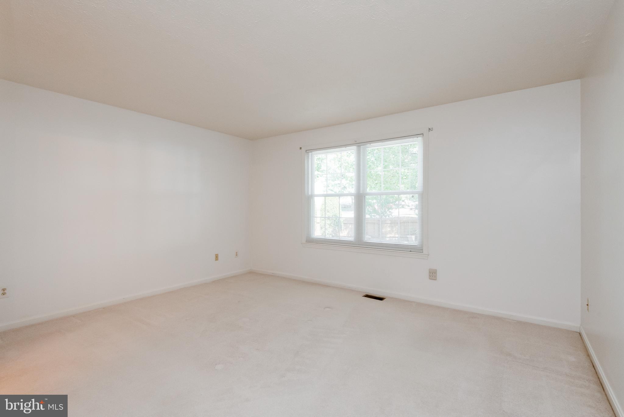 YOUNGS FARM ESTATES - Residential Lease