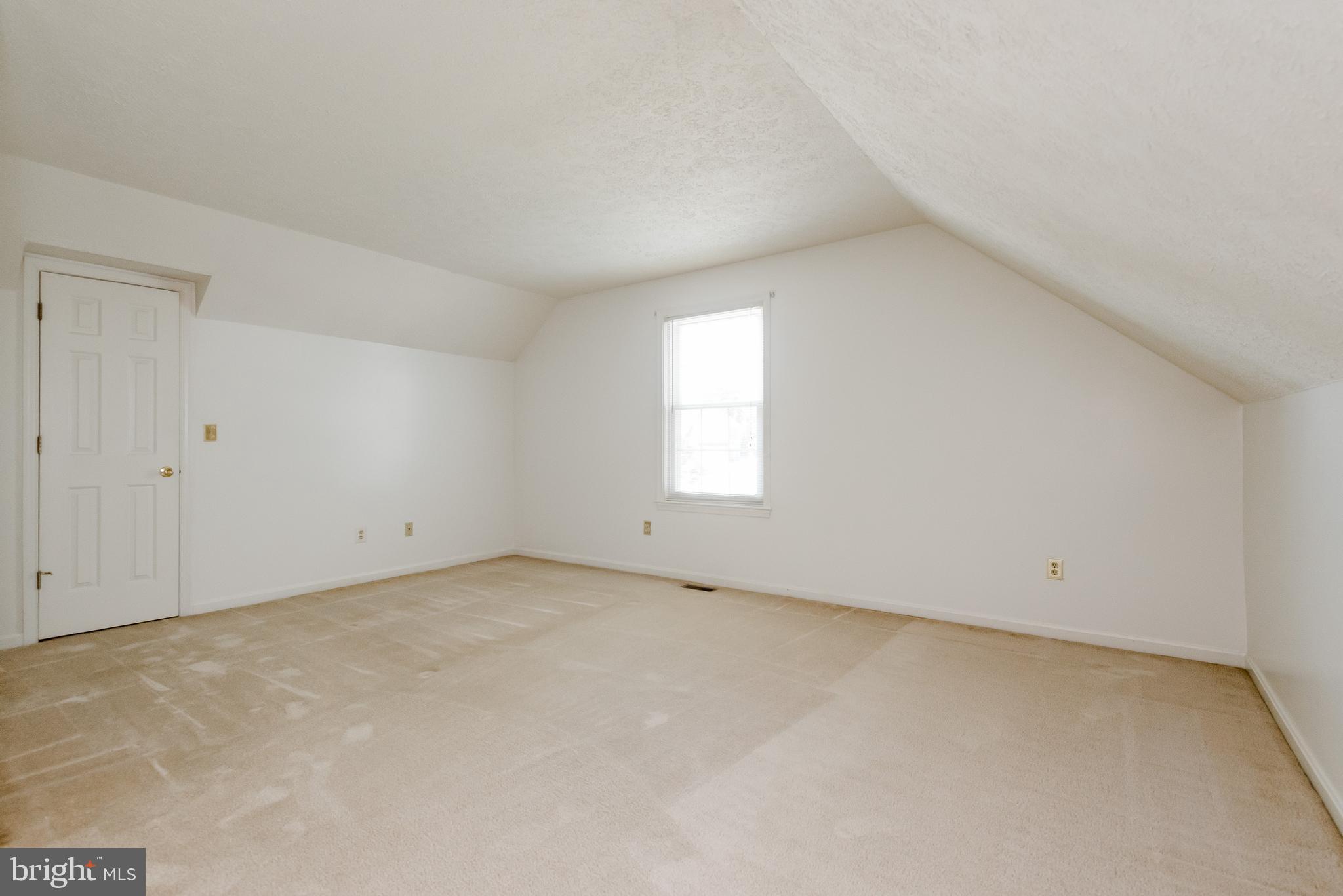 YOUNGS FARM ESTATES - Residential Lease