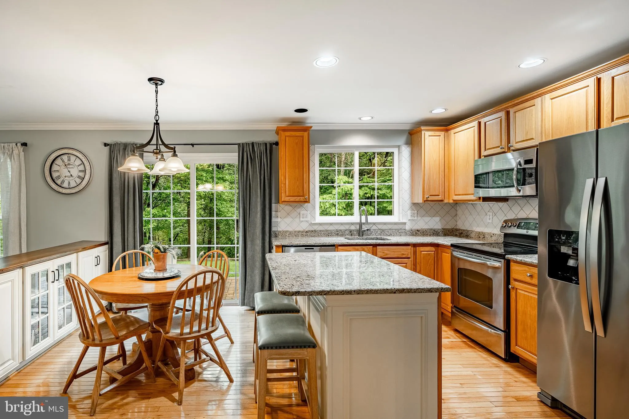 Aston, Pennsylvania 19014, United States, 3 Bedrooms Bedrooms, ,3 BathroomsBathrooms,Residential,Contingent,130863