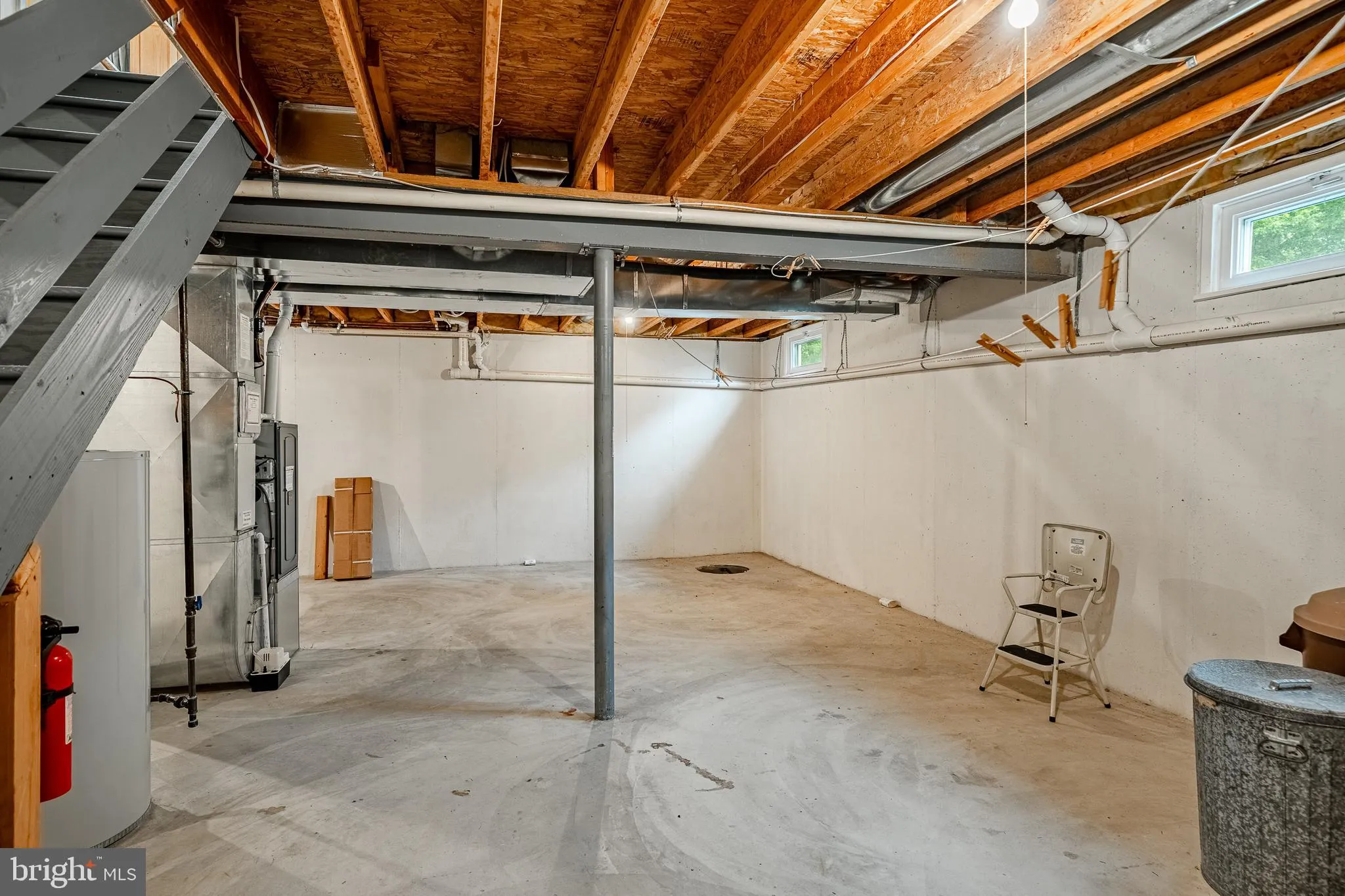 Aston, Pennsylvania 19014, United States, 3 Bedrooms Bedrooms, ,3 BathroomsBathrooms,Residential,Contingent,130863