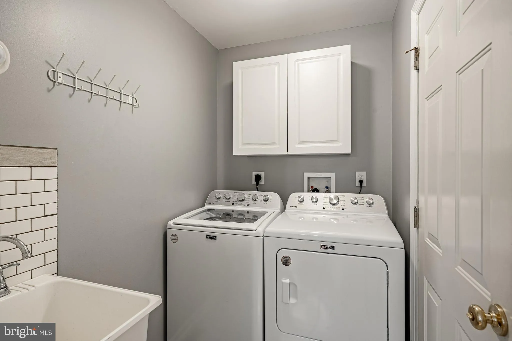 Aston, Pennsylvania 19014, United States, 3 Bedrooms Bedrooms, ,3 BathroomsBathrooms,Residential,Contingent,130863