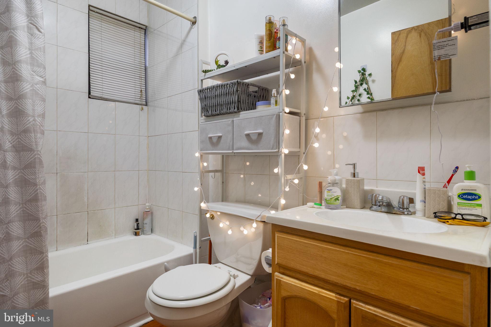 EAST PASSYUNK CROSSING - Residential Income