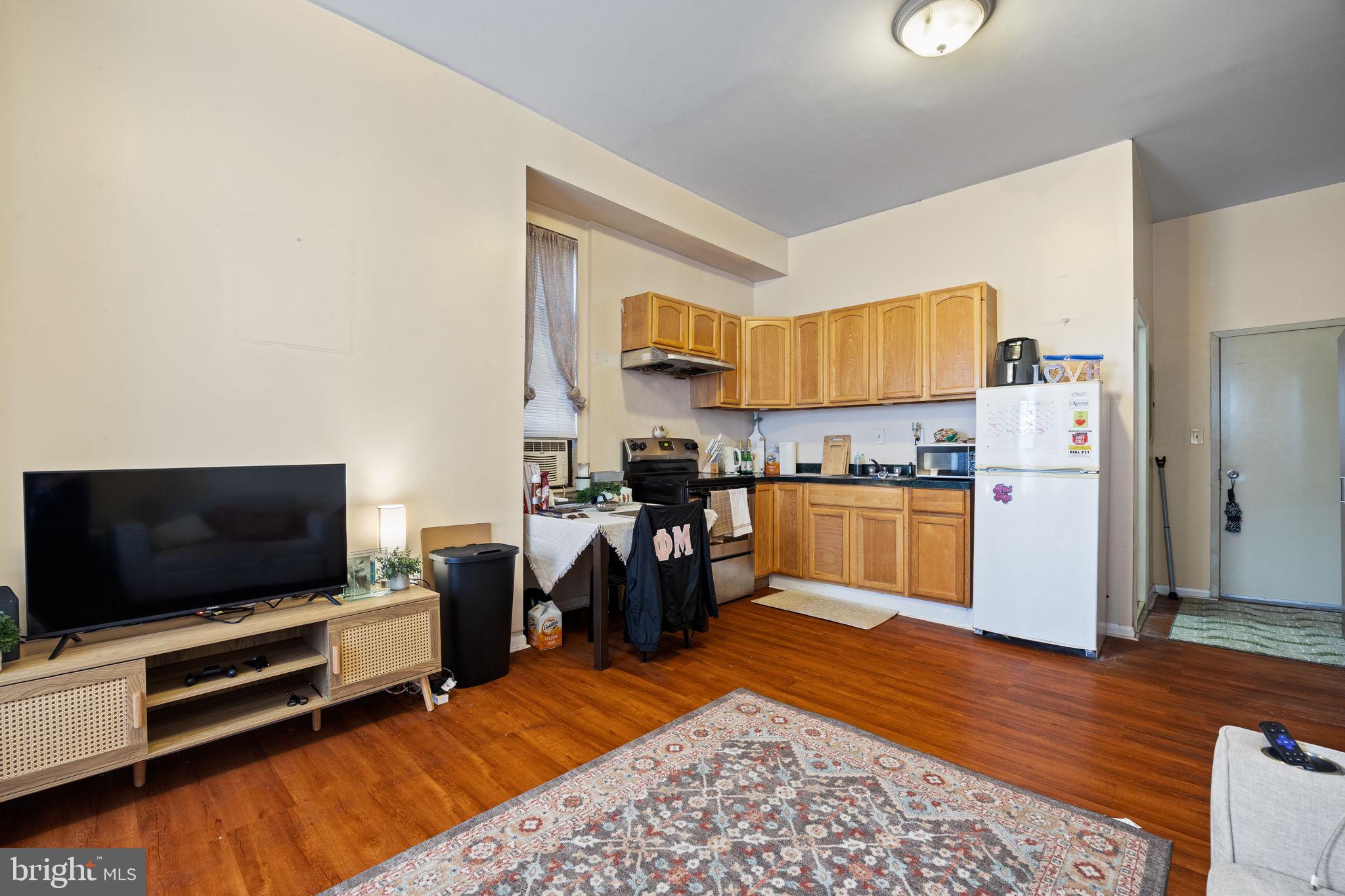 EAST PASSYUNK CROSSING - Residential Income