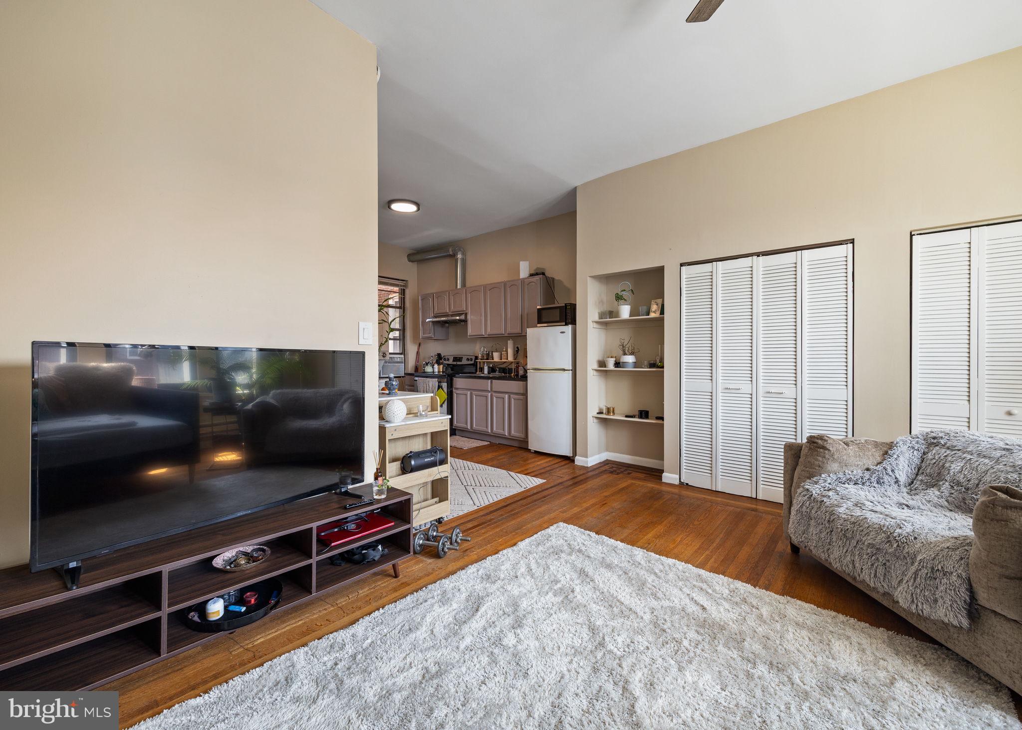 EAST PASSYUNK CROSSING - Residential Income