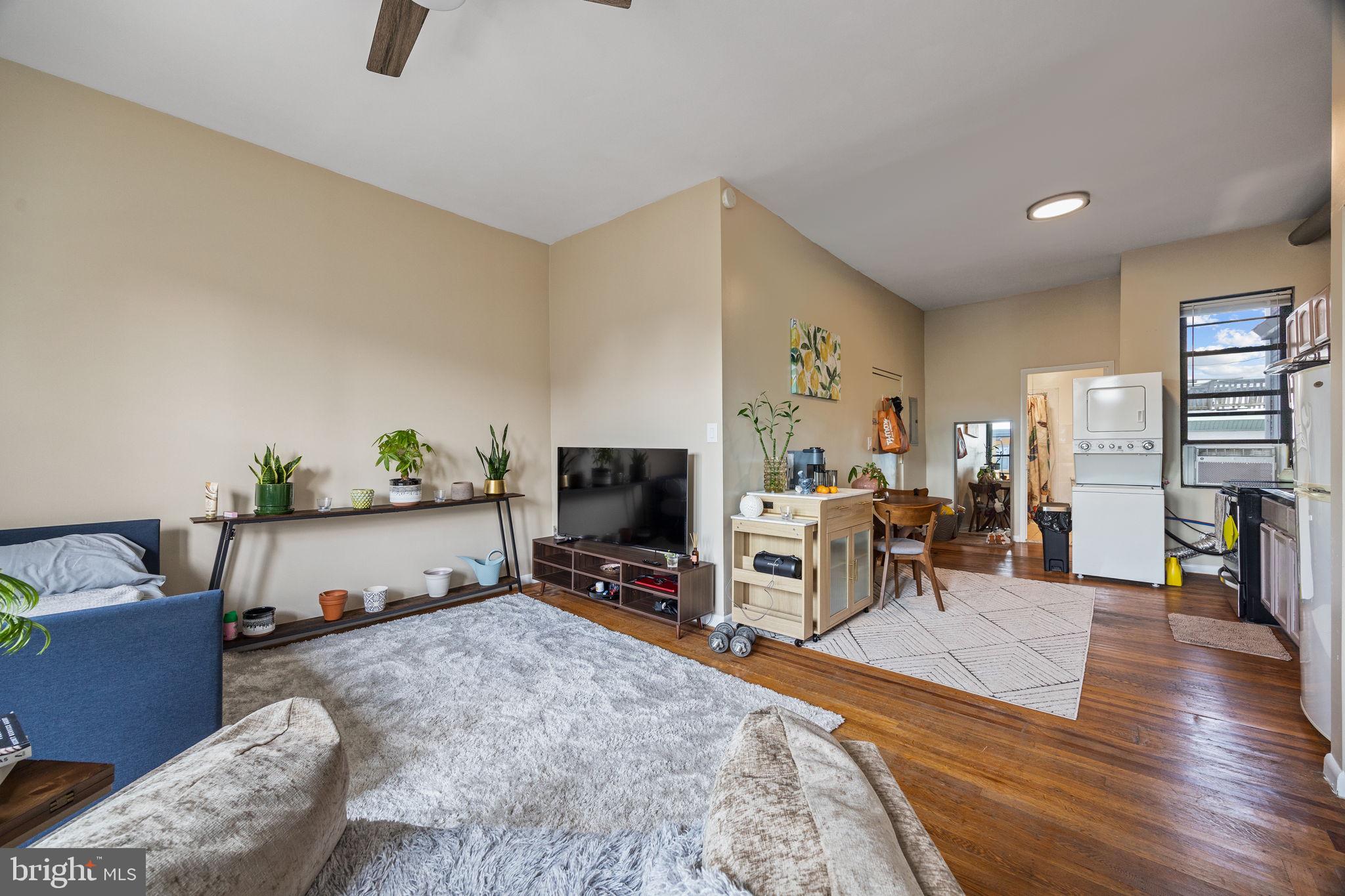 EAST PASSYUNK CROSSING - Residential Income