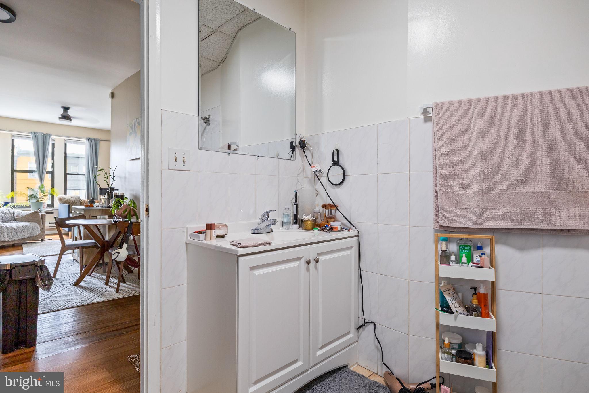 EAST PASSYUNK CROSSING - Residential Income