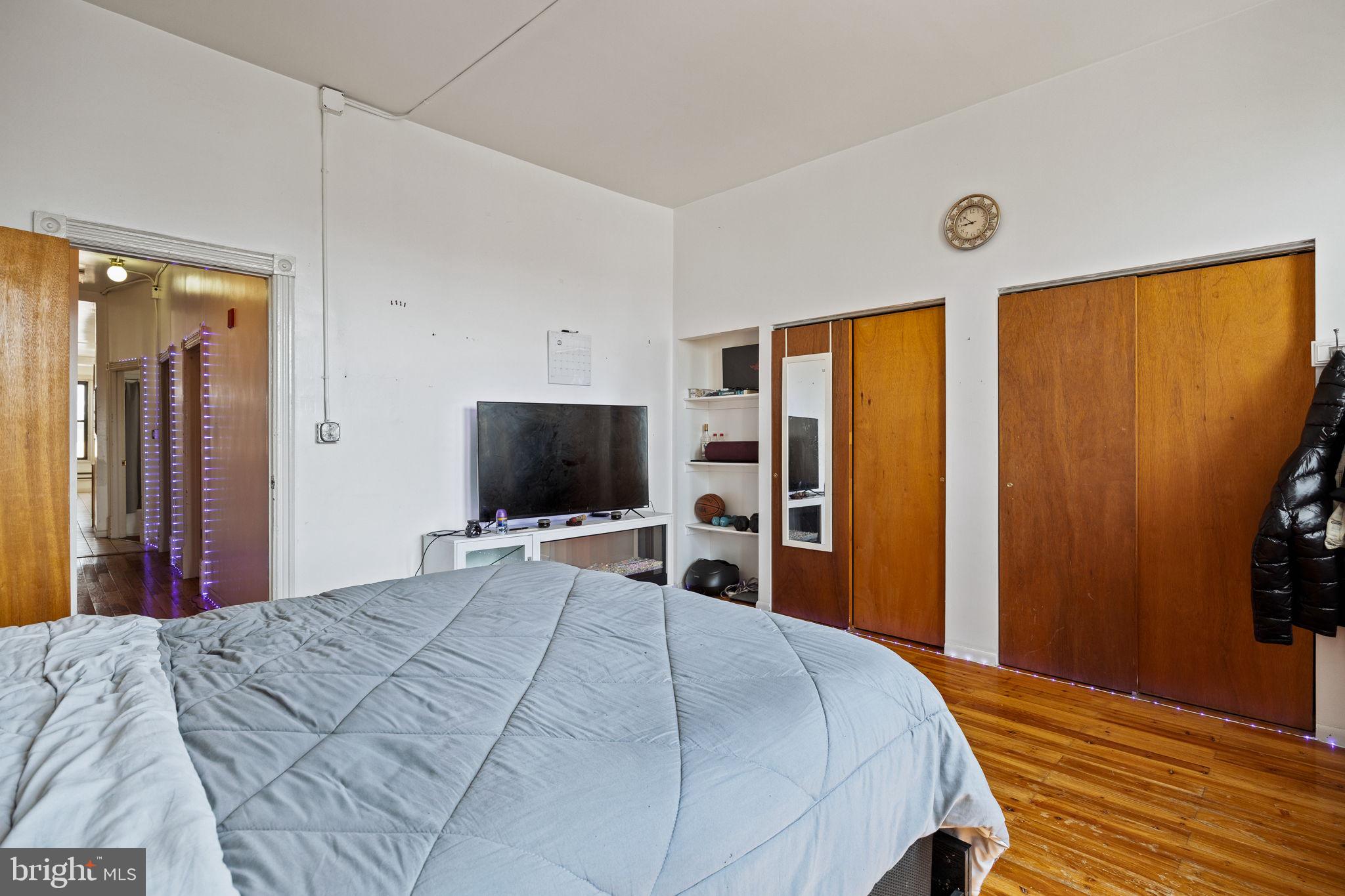 EAST PASSYUNK CROSSING - Residential Income