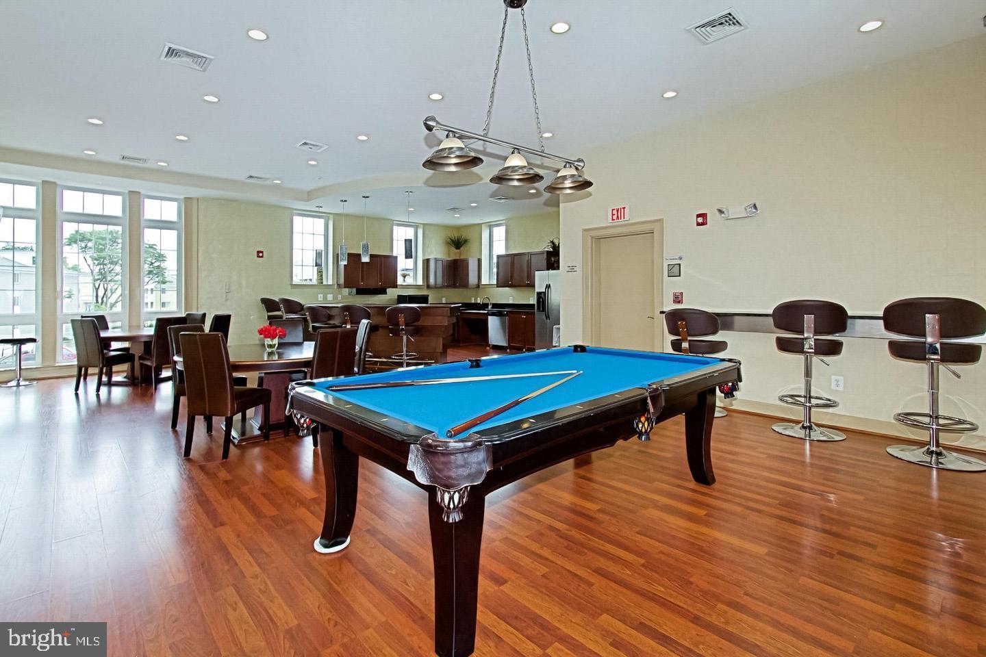 WEST VILLAGE OF SHIRLINGTON - Residential Lease