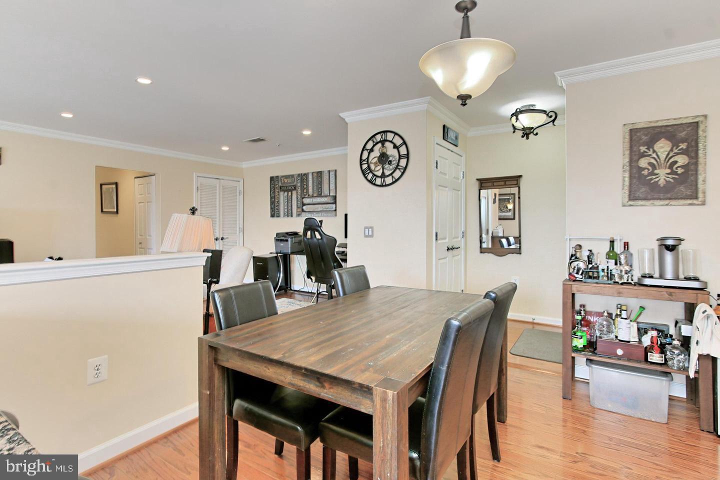 WEST VILLAGE OF SHIRLINGTON - Residential Lease