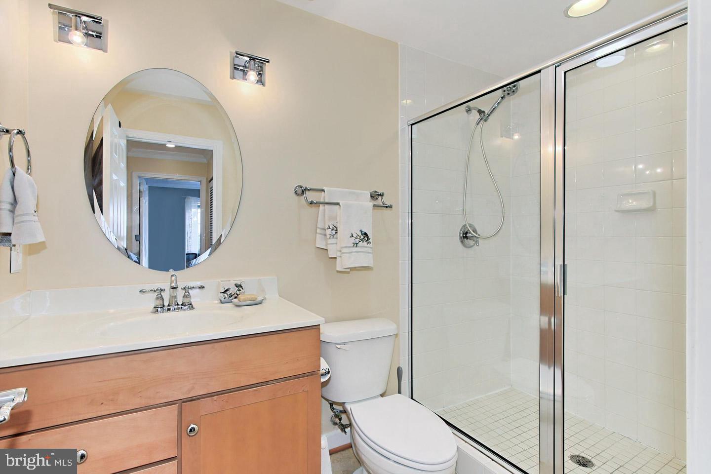 WEST VILLAGE OF SHIRLINGTON - Residential Lease