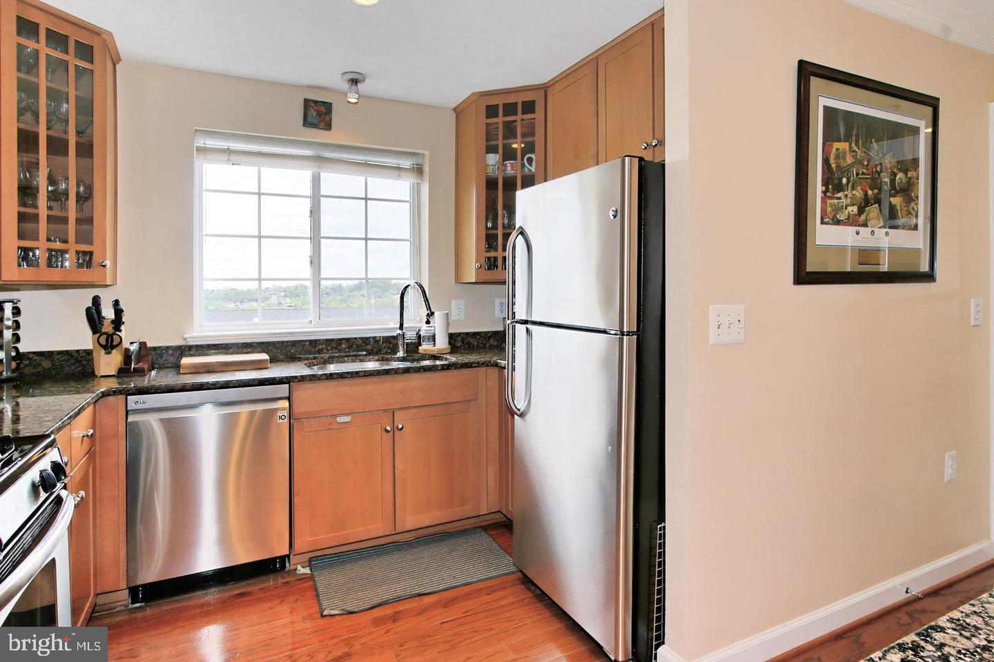 WEST VILLAGE OF SHIRLINGTON - Residential Lease
