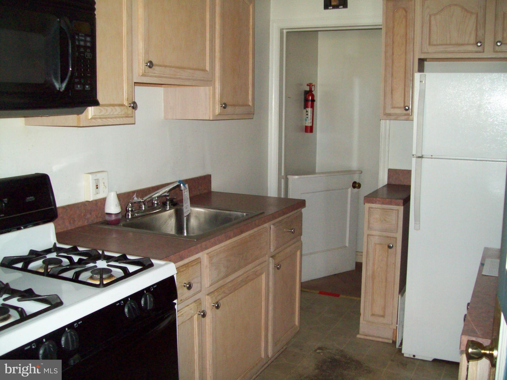 YALE HEIGHTS - Residential