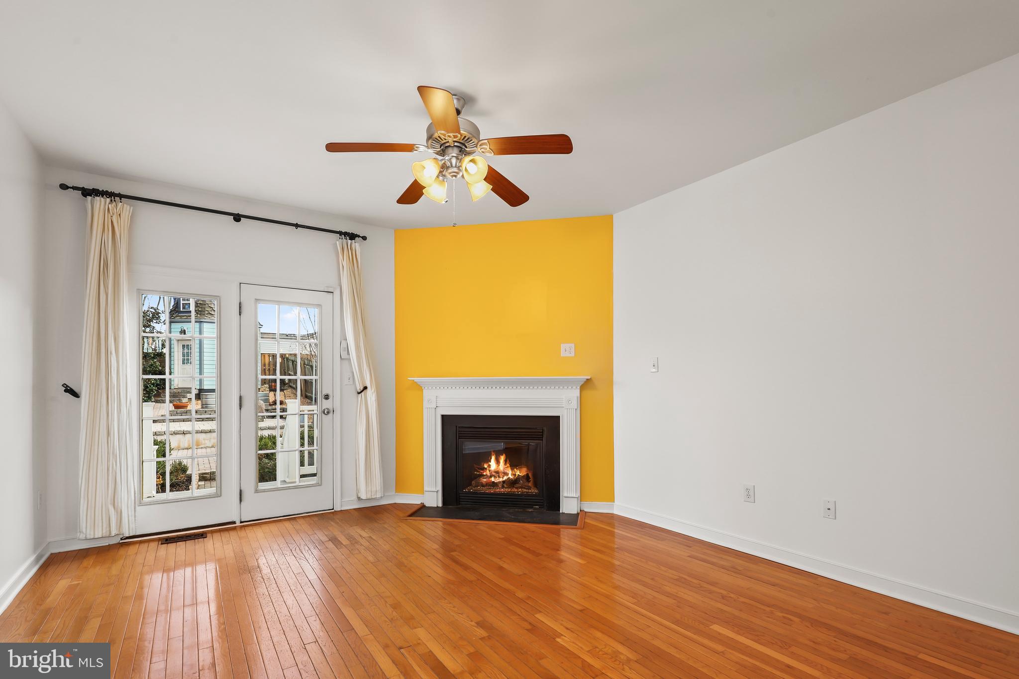 DOWNTOWN FREDERICKSBURG - Residential