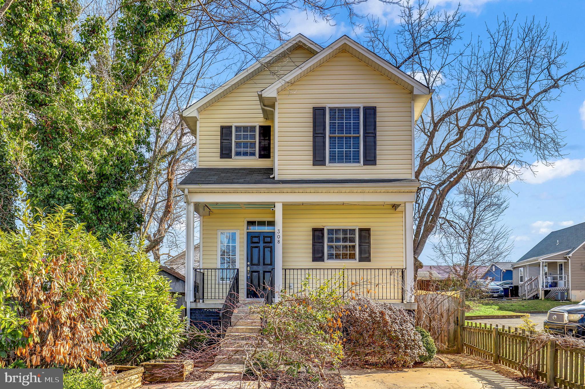 DOWNTOWN FREDERICKSBURG - Residential